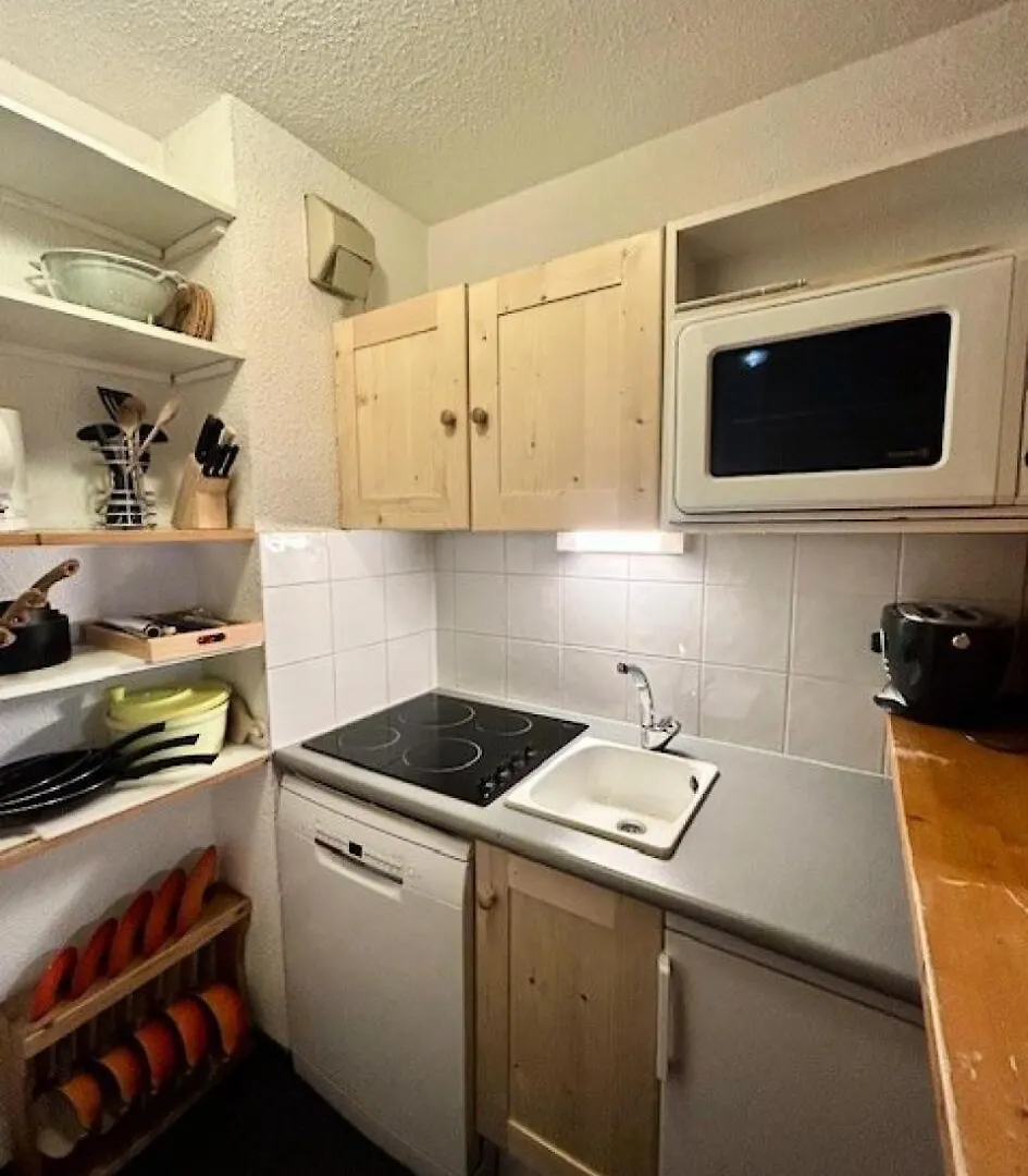 Residence Rond-Point Des Pistes III - Appartement 2 Pieces Pour 4 Personnes Situe A Val D'Isere, Skis Aux Pieds Et A 500M Du Centre Du Village, Navettes Gratuites Au Mae-1798 Apartment